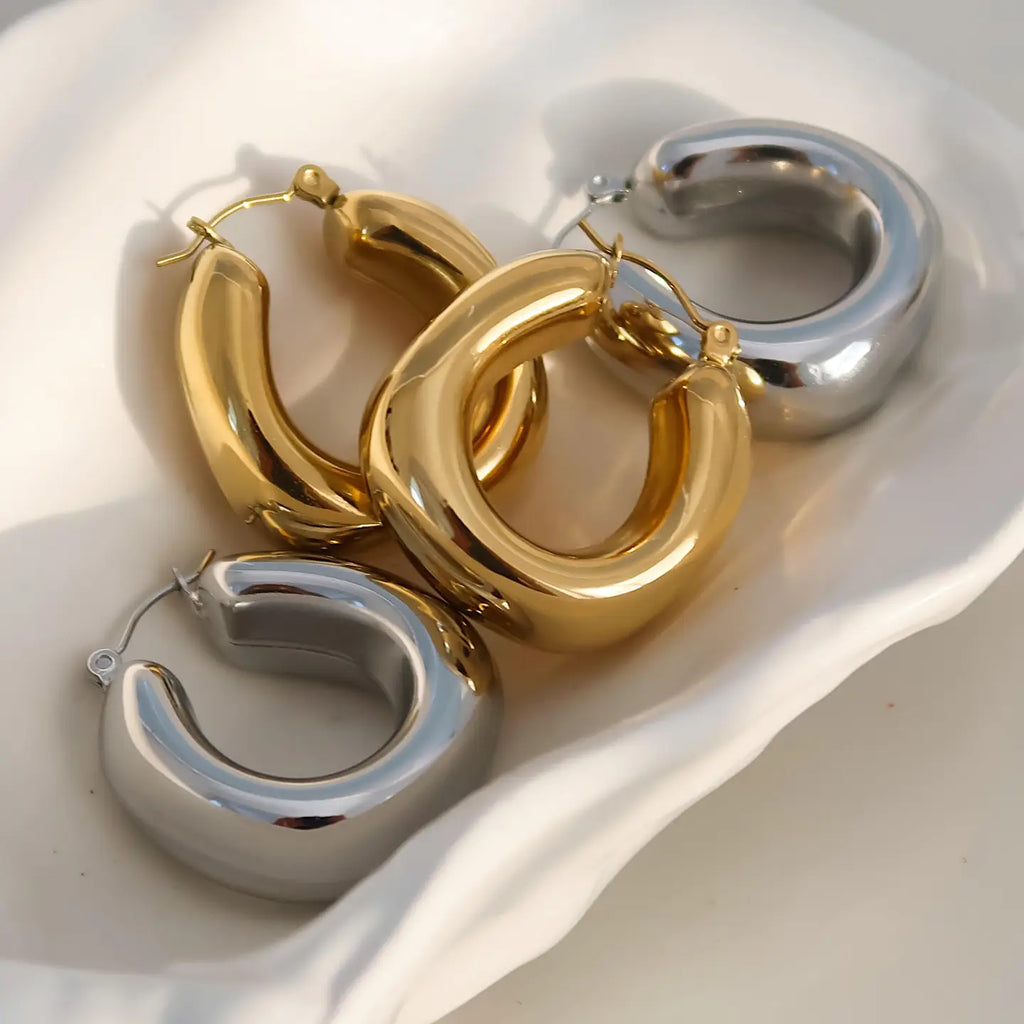 Hunter Classic U Hoop Earrings | 18K Gold Non-Tarnish