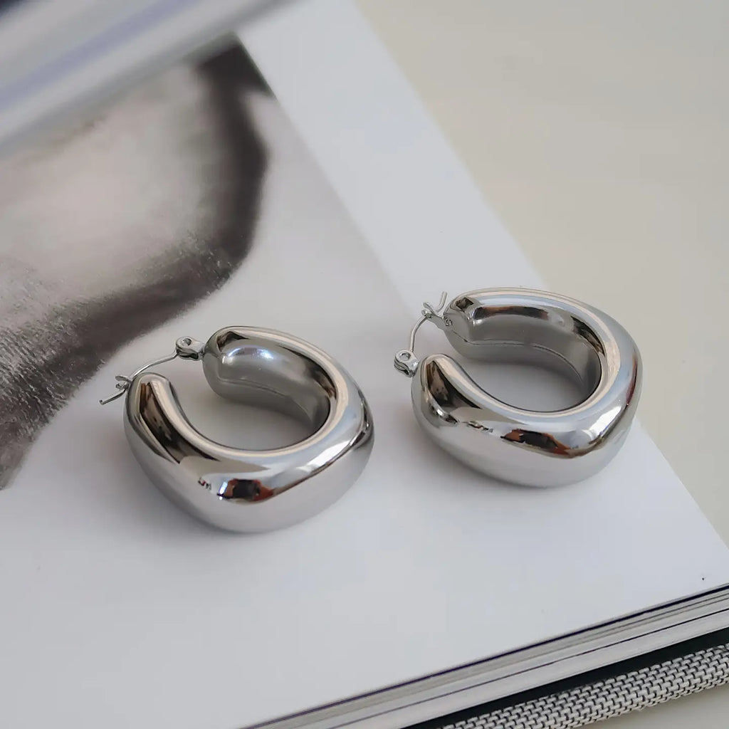 Hunter Classic U Hoop Earrings | 18K Gold Non-Tarnish