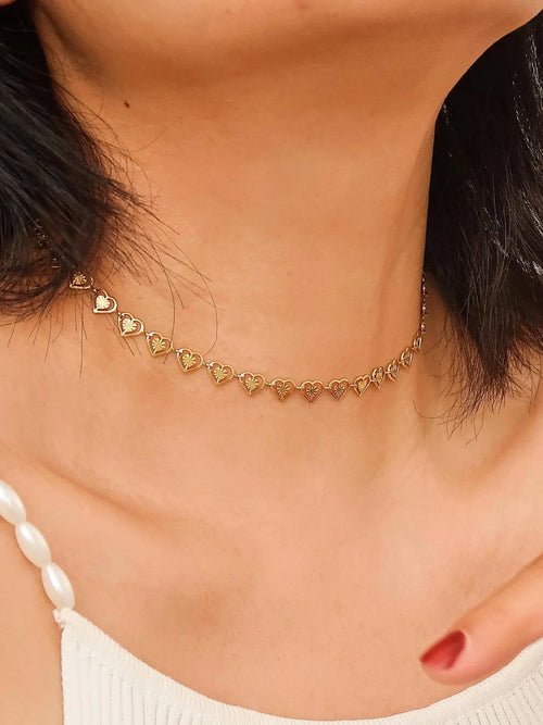 Agathe Dainty Heart Choker - Poppy & Vine