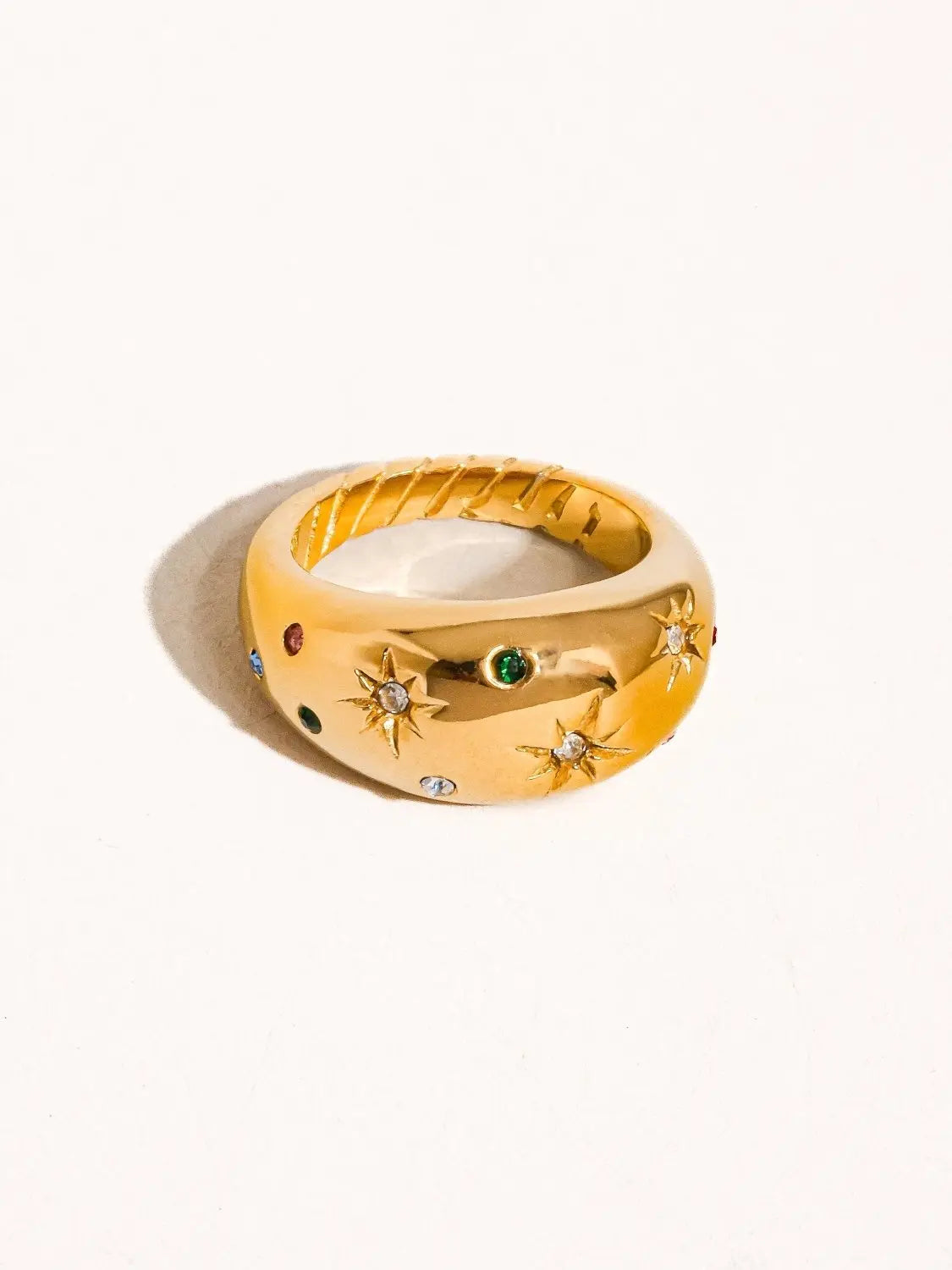 Angela Star Dome Ring - Poppy & Vine