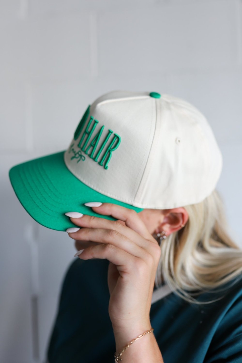 BAD HAIR DAY TRUCKER HAT - Poppy & Vine