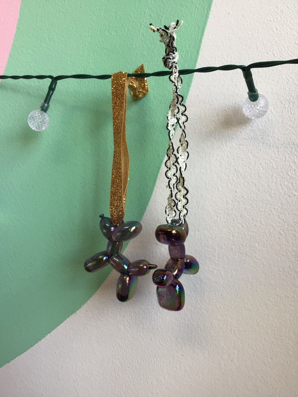 Balloon Dog Ornaments - Poppy & Vine