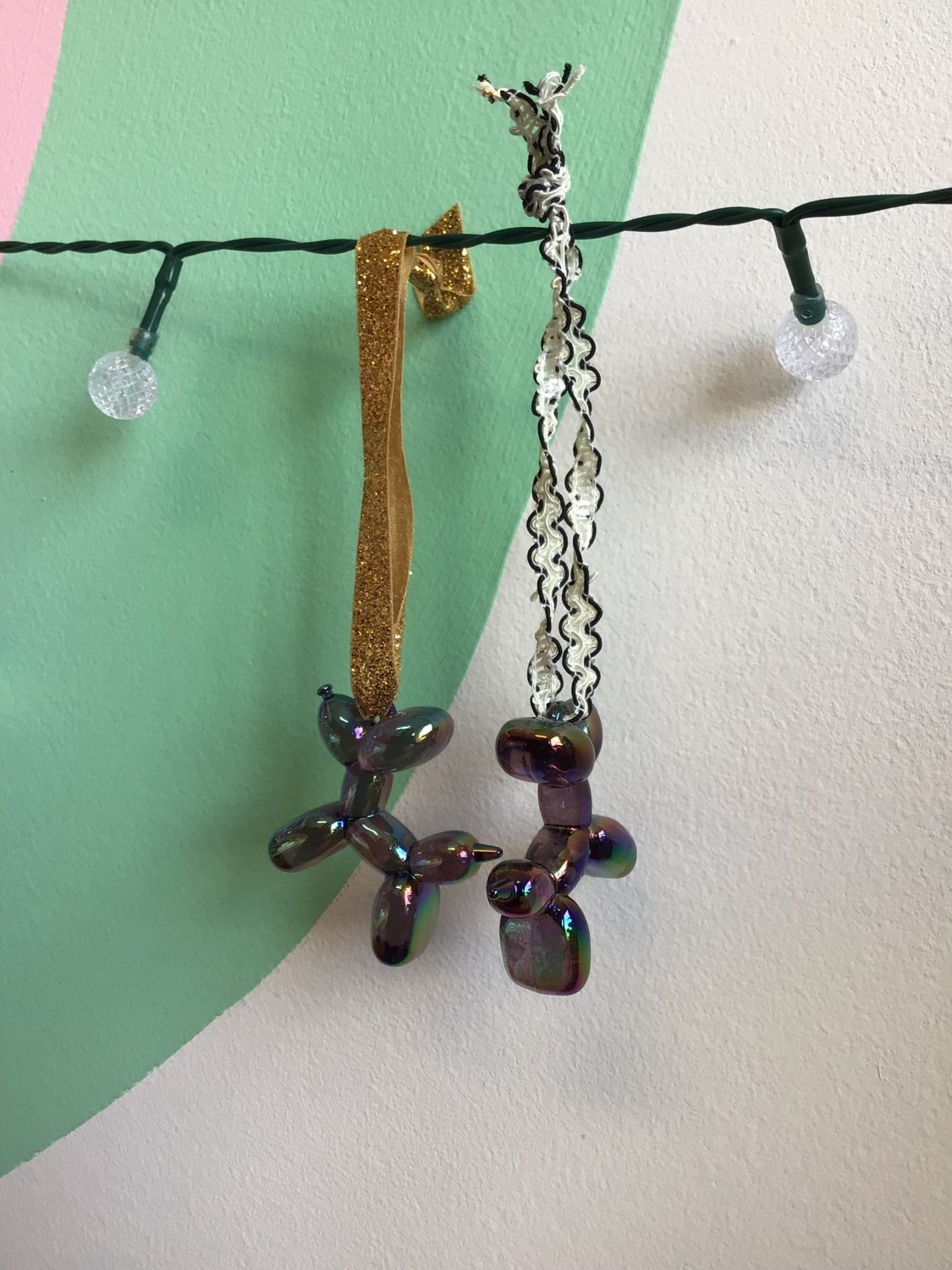 Balloon Dog Ornaments - Poppy & Vine