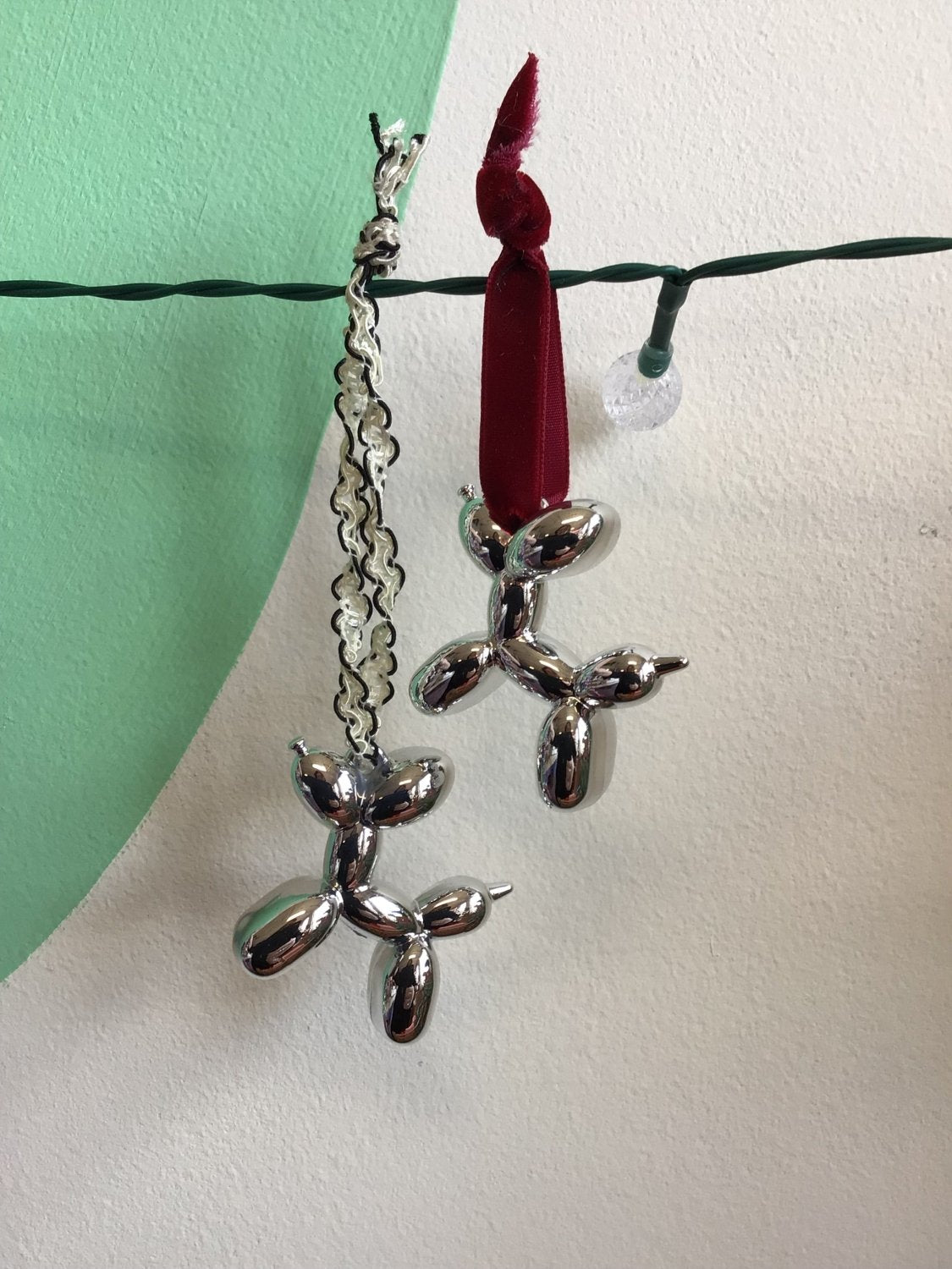 Balloon Dog Ornaments - Poppy & Vine
