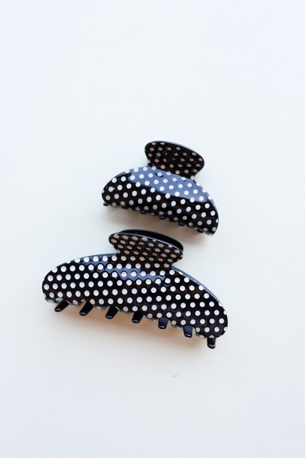 BLACK & WHITE POLKA DOT CLAW - Poppy & Vine