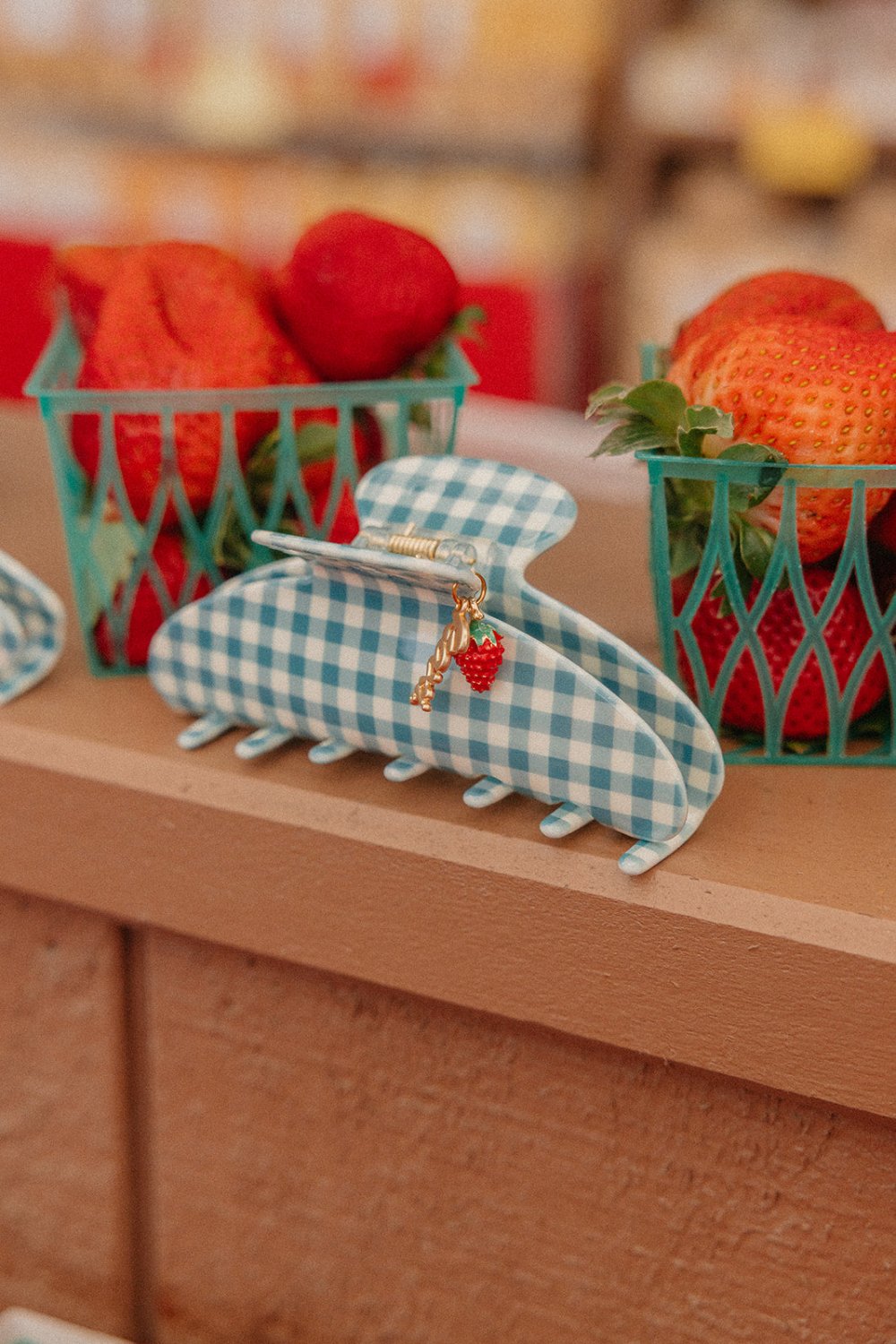 BLUE GINGHAM STRAWBERRY CHARM CLAW - Poppy & Vine