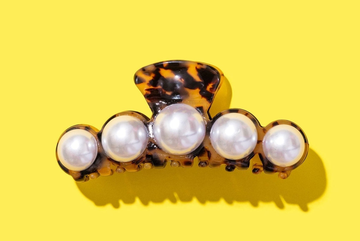 Brown Tortoise Pearl Claw Clip - Poppy & Vine