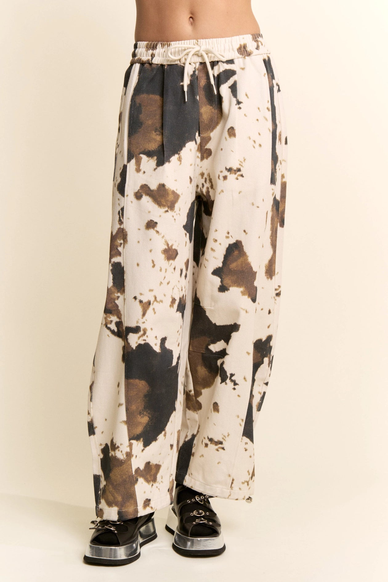 COW PRINT WIDE-LEG DRAWSTRING-HEM PANTS