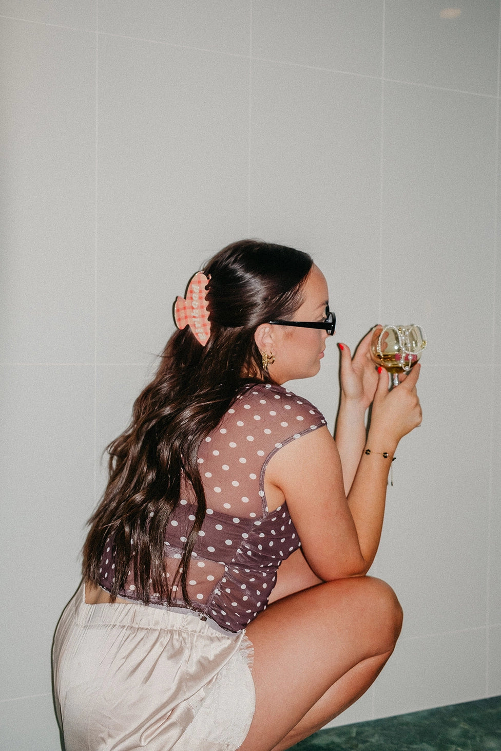 GIRLHOOD OVERSIZED CLAWS | KAXI