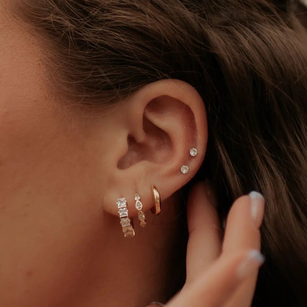 Diamond Flat Back Studs - Poppy & Vine