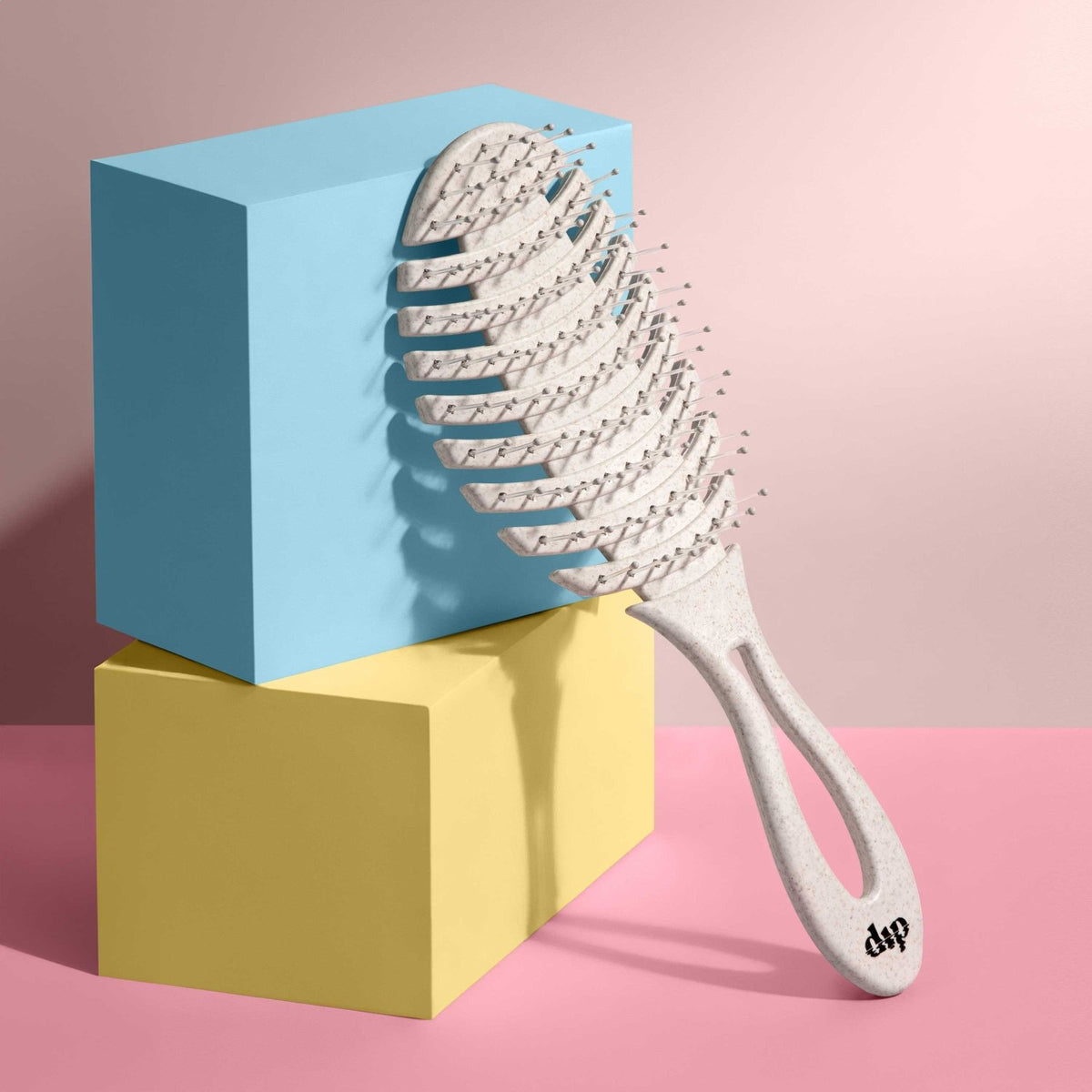 Dip Full Size Brush : Fine to Wavy Hair - Poppy & Vine