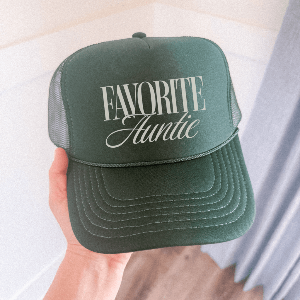 Favorite Auntie Trucker Hat – Trendy Gift for Aunts - Poppy & Vine
