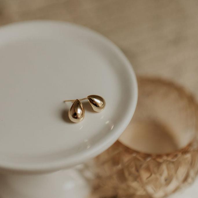 Gemma Chunky Studs - Poppy & Vine