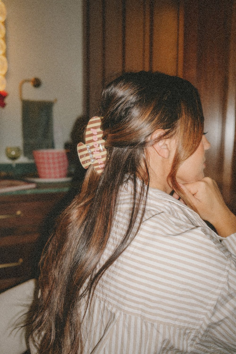 GIRLHOOD OVERSIZED CLAW (2 STYLES) - Poppy & Vine