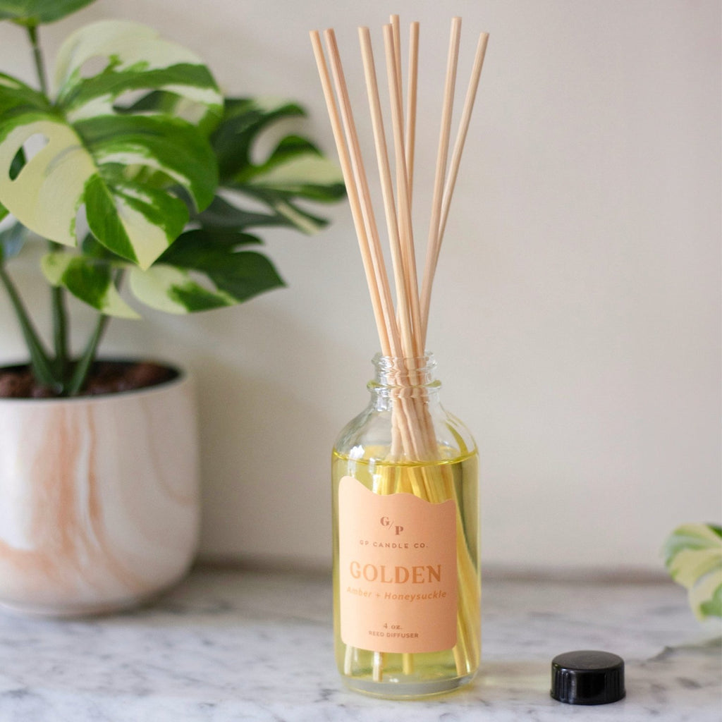 Golden 4 oz. Hue Reed Diffuser (Amber + Honeysuckle) - Poppy & Vine