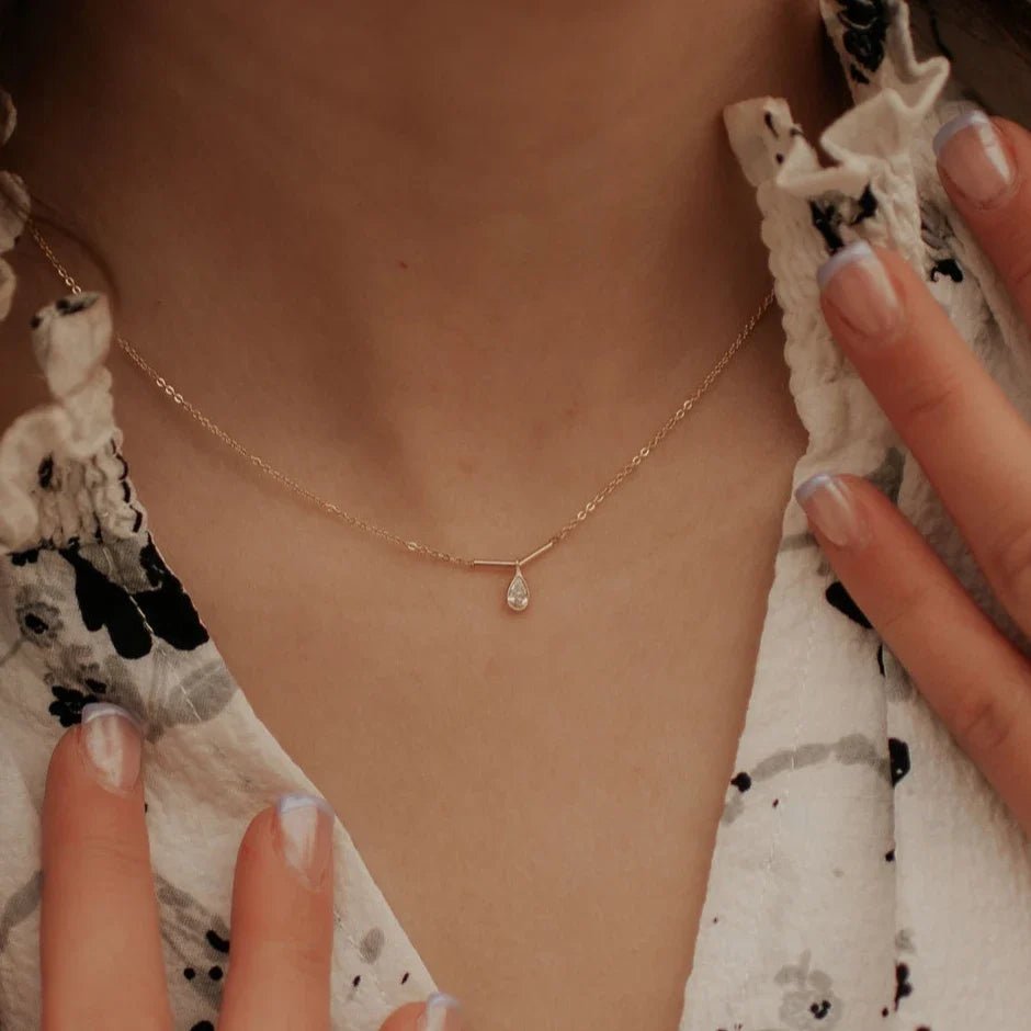 Harper Diamond Teardrop Necklace - Poppy & Vine