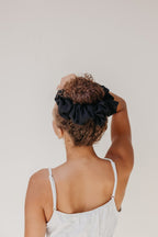 JUMBO SCRUNCHIE - Poppy & Vine