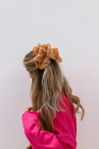 JUMBO SCRUNCHIE - Poppy & Vine