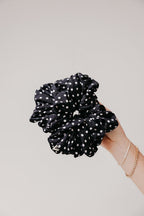 JUMBO SCRUNCHIE - Poppy & Vine
