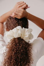 JUMBO SCRUNCHIE - Poppy & Vine