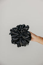 JUMBO SLEEP SILK/SATIN SCRUNCHIES - Poppy & Vine