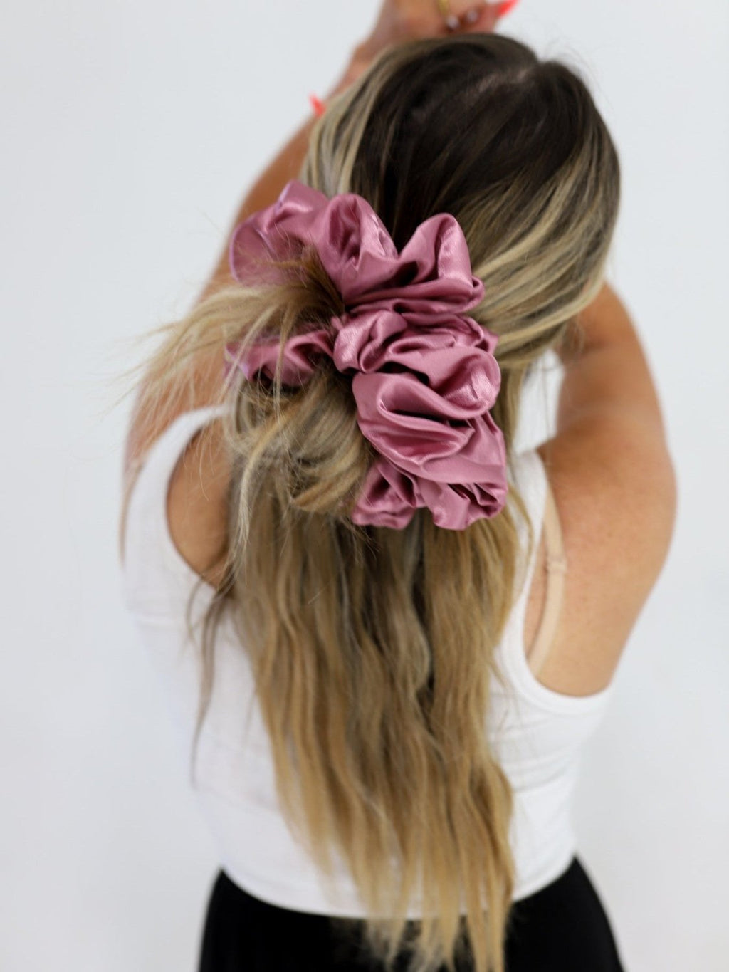 JUMBO SLEEP SILK/SATIN SCRUNCHIES - Poppy & Vine