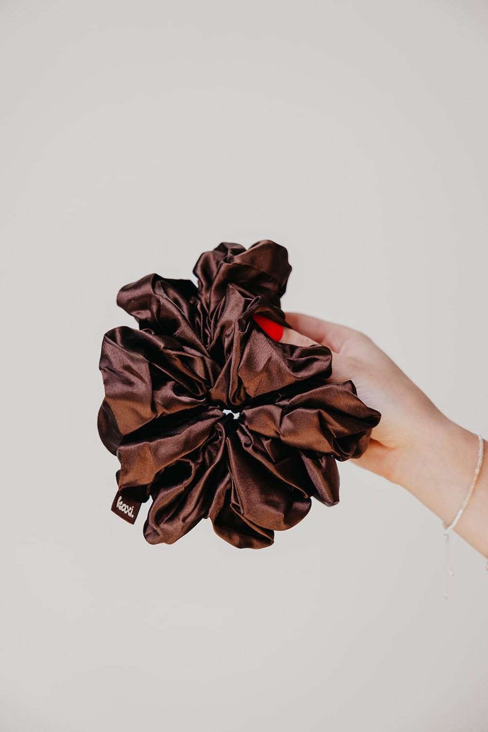 JUMBO SLEEP SILK/SATIN SCRUNCHIES - Poppy & Vine