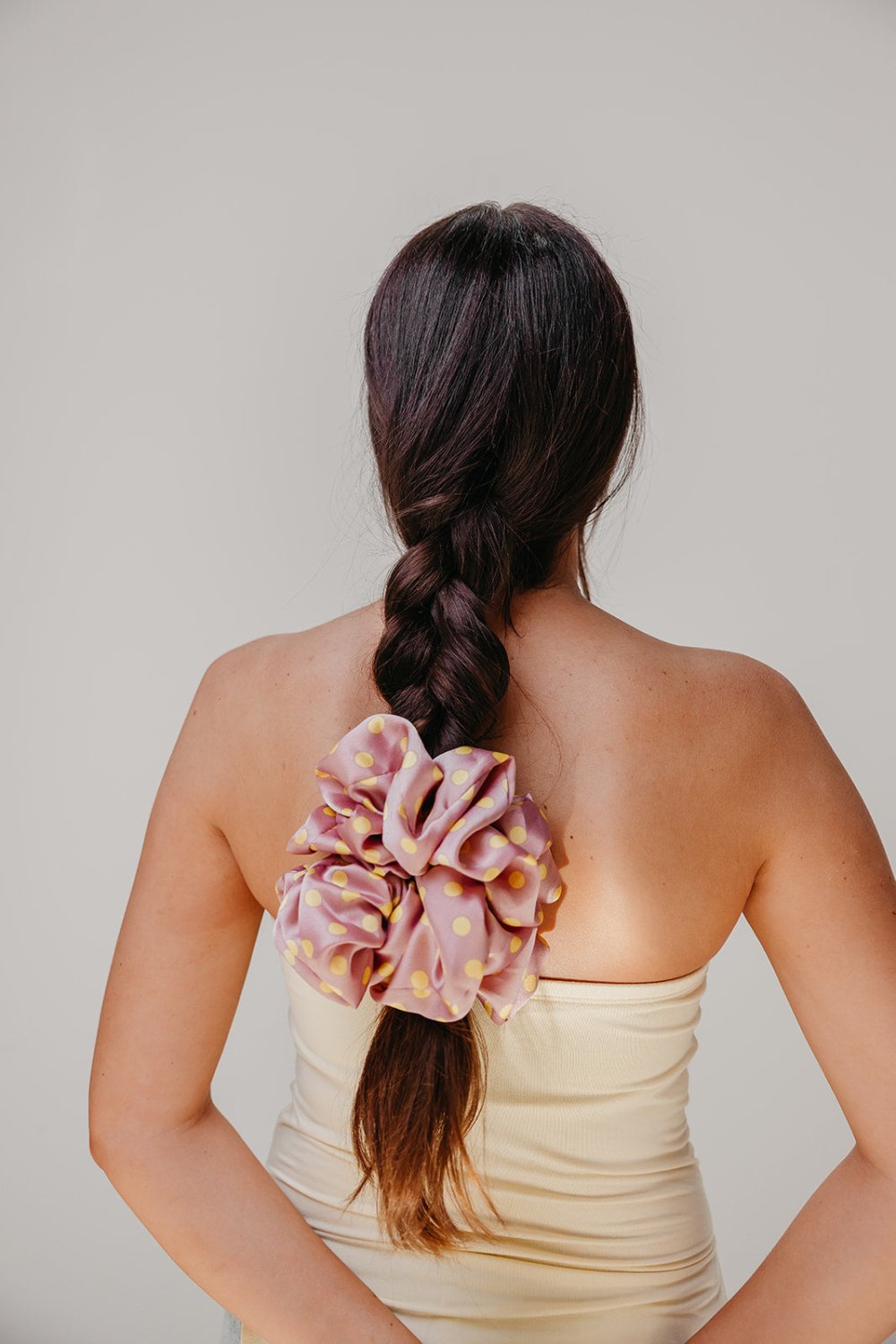 JUMBO SLEEP SILK/SATIN SCRUNCHIES - Poppy & Vine