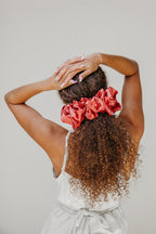 JUMBO SLEEP SILK/SATIN SCRUNCHIES - Poppy & Vine