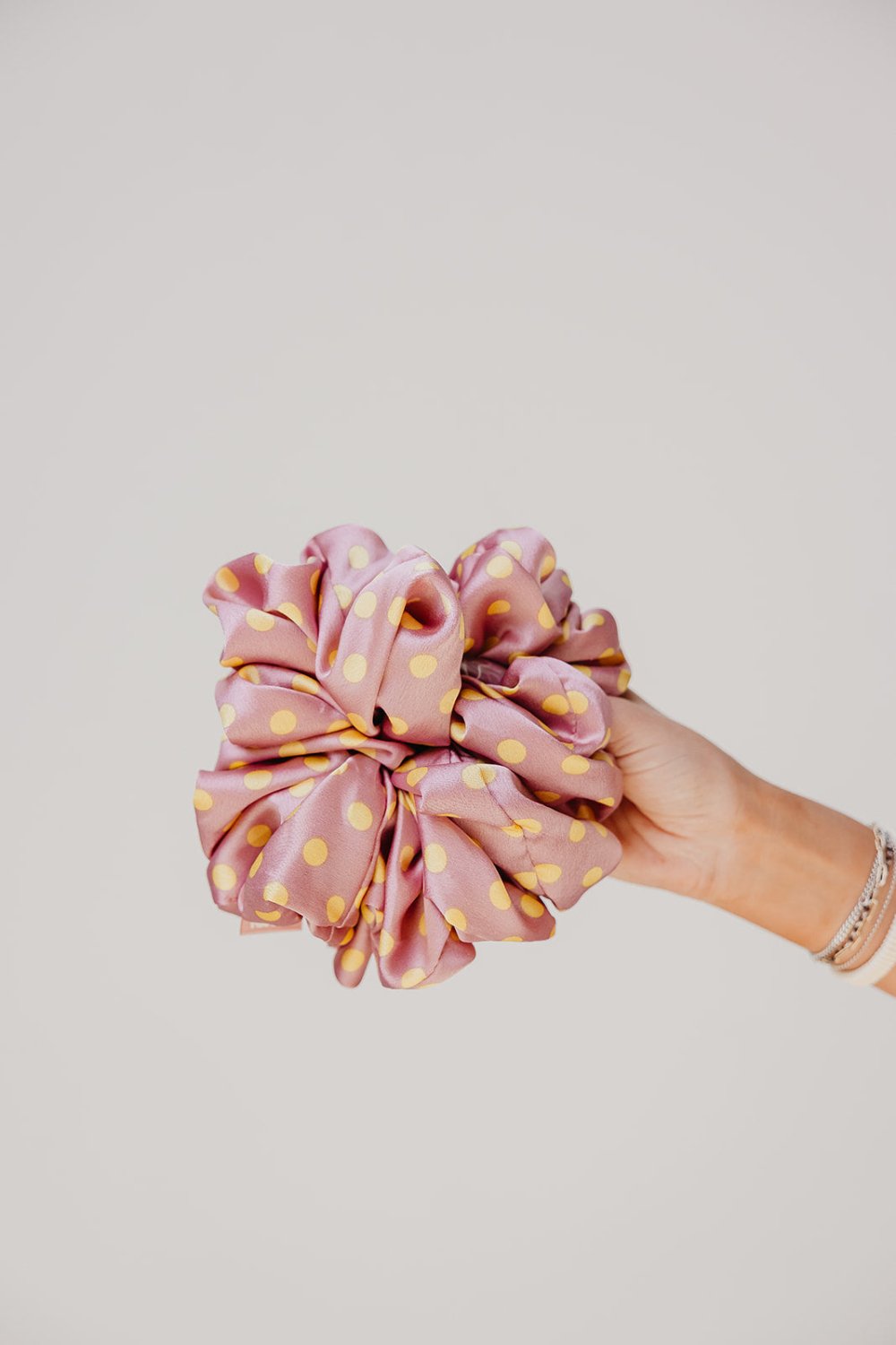 JUMBO SLEEP SILK/SATIN SCRUNCHIES - Poppy & Vine