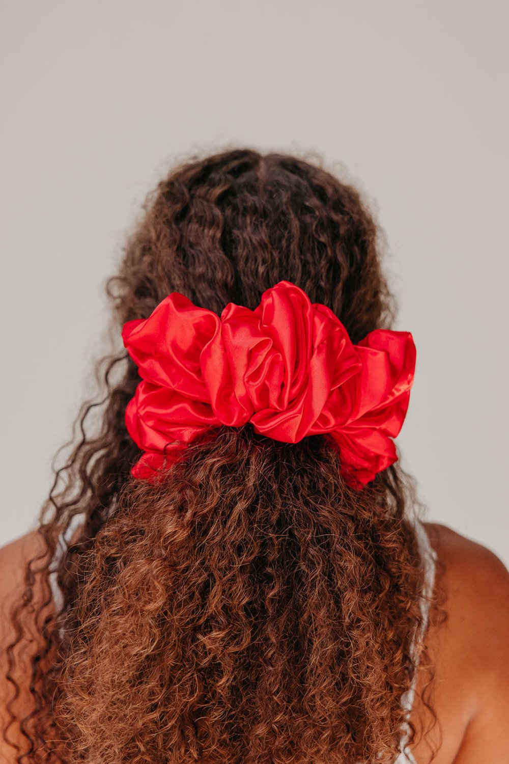 JUMBO SLEEP SILK/SATIN SCRUNCHIES - Poppy & Vine