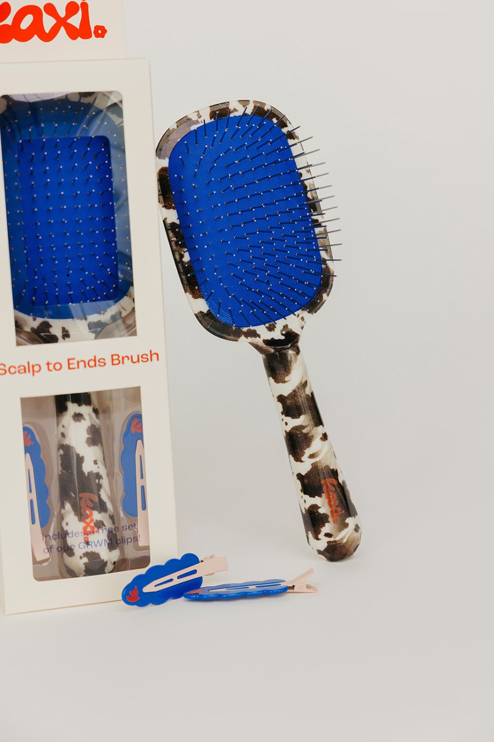 KAXI COW PRINT SCALP TO ENDS BRUSH - Poppy & Vine