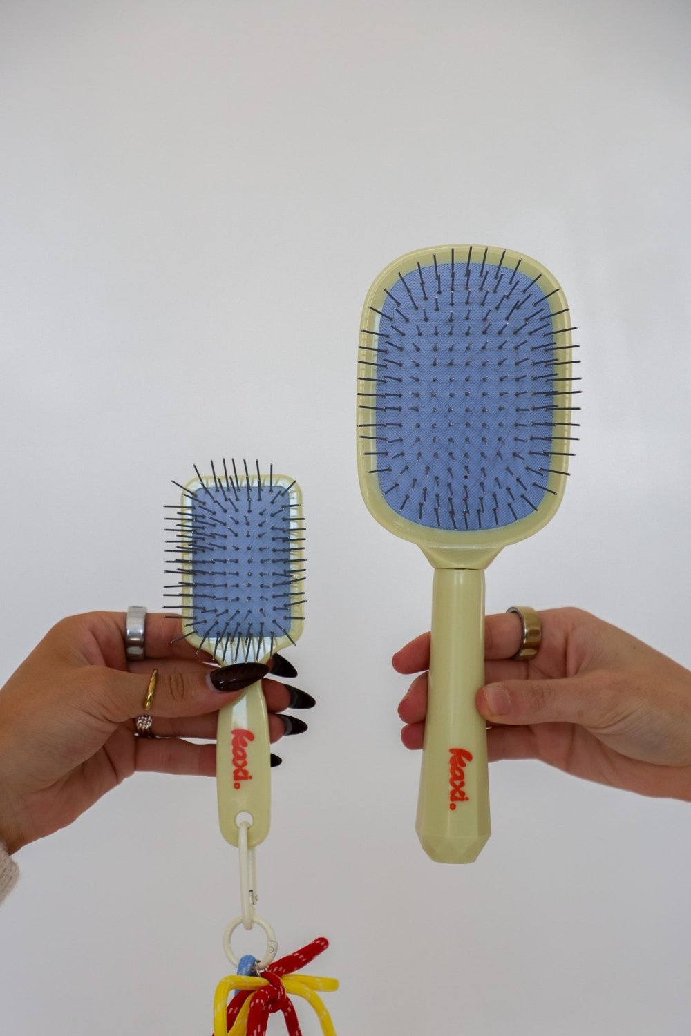 KAXI MINI SCALP TO ENDS BRUSH - Poppy & Vine