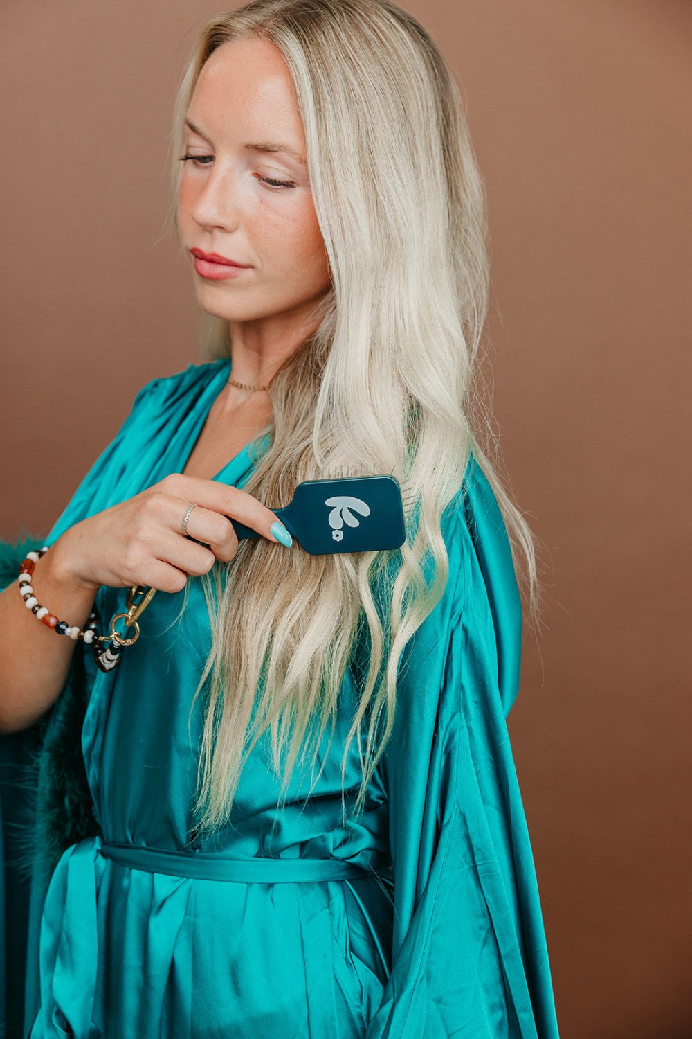 KAXI MINI SCALP TO ENDS BRUSH - Poppy & Vine