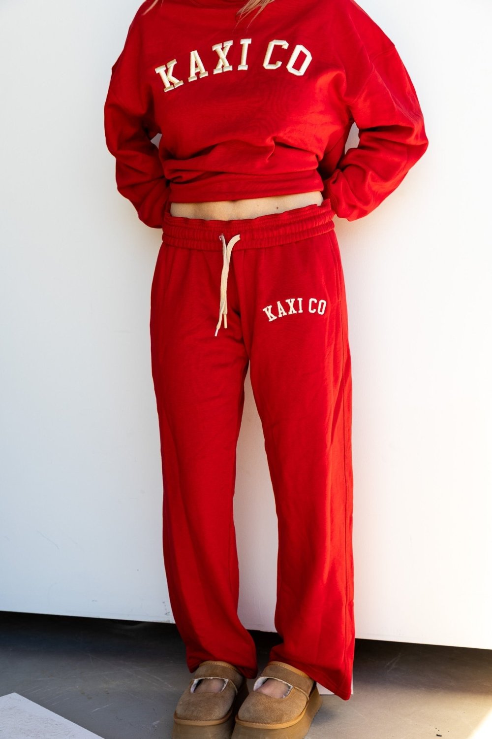 KAXI RED SWEATPANTS - Poppy & Vine