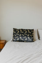 KAXI SATIN PILLOWCASE - Poppy & Vine