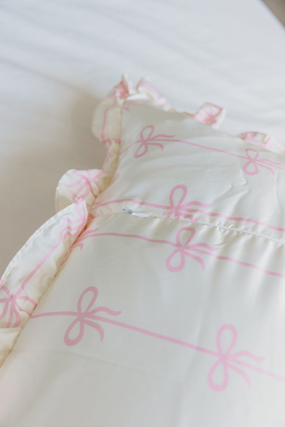 KAXI SATIN PILLOWCASE - Poppy & Vine