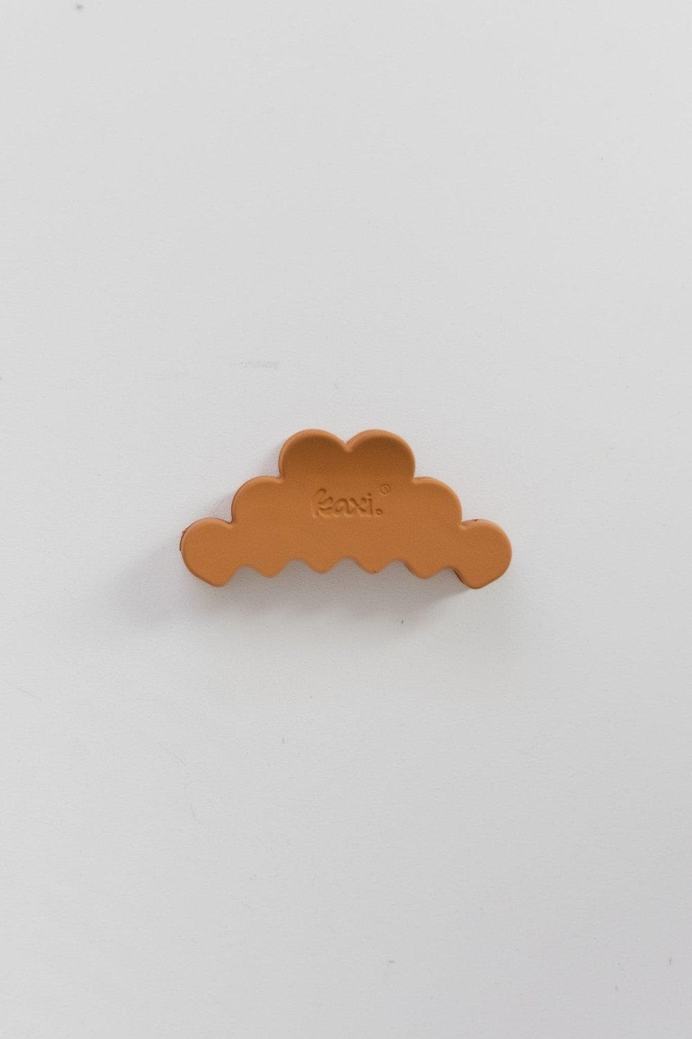 KAXI SCALLOPED MINI HOLD EVERYTHING CLAW - Poppy & Vine