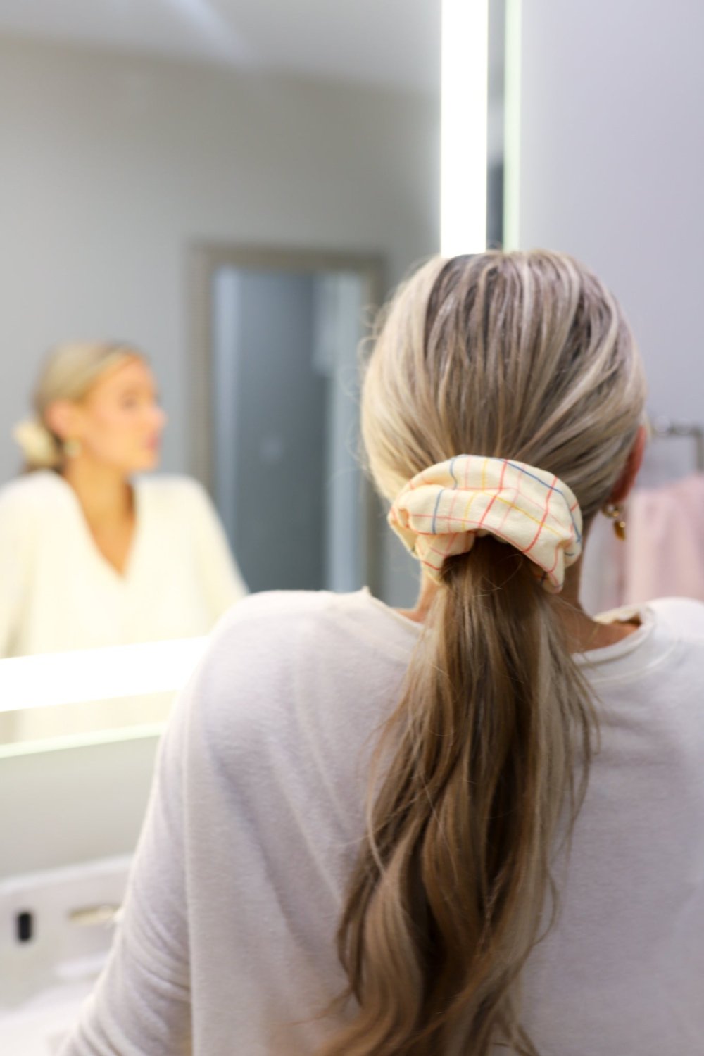 KAXI TOWEL SCRUNCHIE - Poppy & Vine