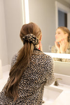KAXI TOWEL SCRUNCHIE - Poppy & Vine