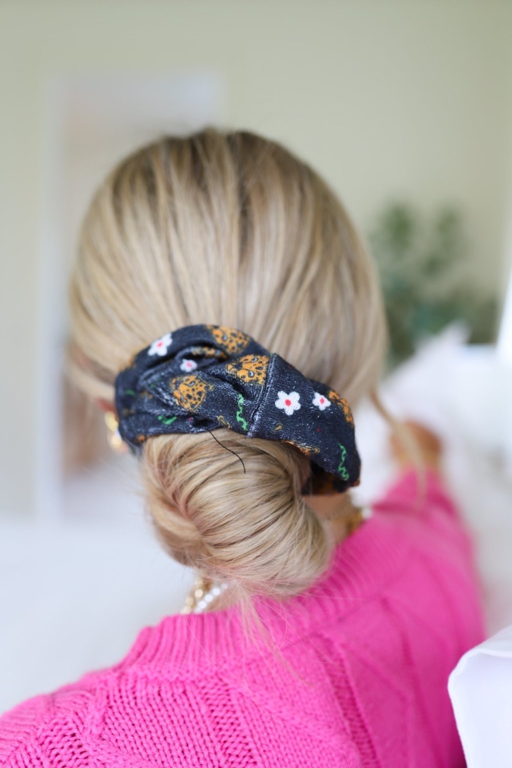 KAXI TOWEL SCRUNCHIE - Poppy & Vine