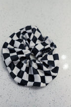 KAXI TOWEL SCRUNCHIE - Poppy & Vine