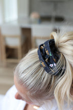 KAXI TOWEL SCRUNCHIE - Poppy & Vine