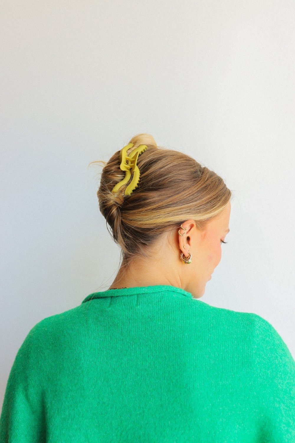 KAXI WAVY MIDI HOLD EVERYTHING CLAW - Poppy & Vine