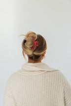 KAXI WAVY MIDI HOLD EVERYTHING CLAW - Poppy & Vine