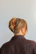 KAXI WAVY ORIGINAL HOLD EVERYTHING CLAW - Poppy & Vine