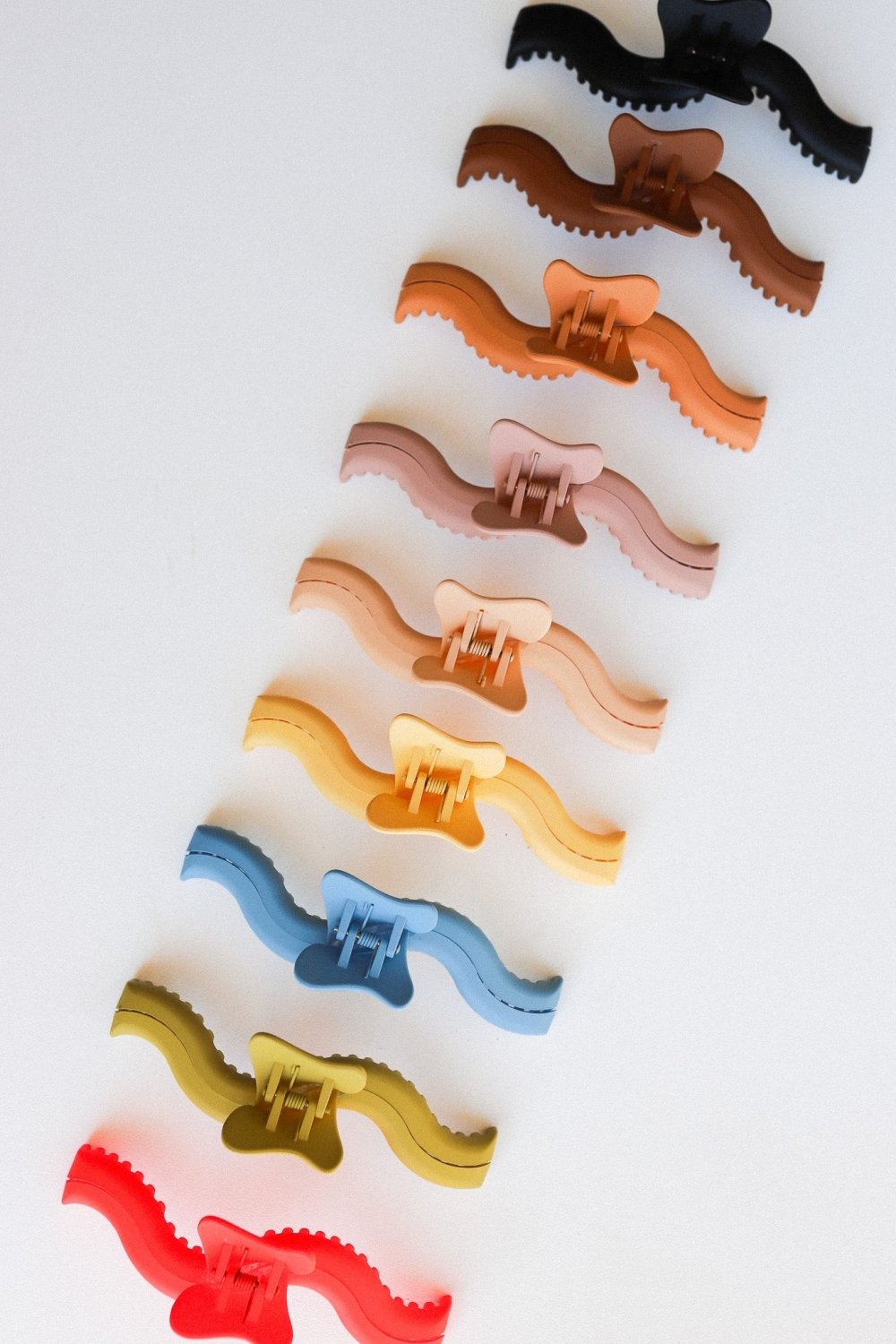 KAXI WAVY ORIGINAL HOLD EVERYTHING CLAW - Poppy & Vine