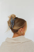 KAXI WAVY ORIGINAL HOLD EVERYTHING CLAW - Poppy & Vine