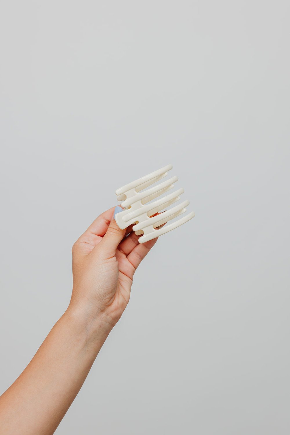 KAXI WIDE LAY DOWN CLAW - Poppy & Vine