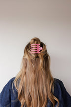 KAXI WIDE LAY DOWN CLAW - Poppy & Vine